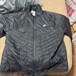 Nike Men's Black thermal Jacket